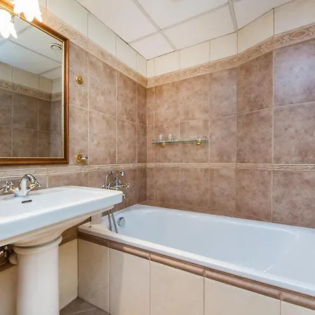U Jezulatka Отель 4*