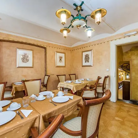 U Jezulatka Hotel 4*